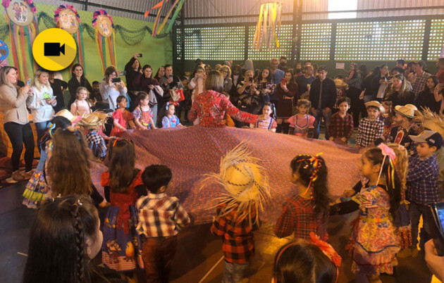 Imagem ilustrativa da imagem Festa junina empolga e diverte alunos em escola de Jaguariaíva