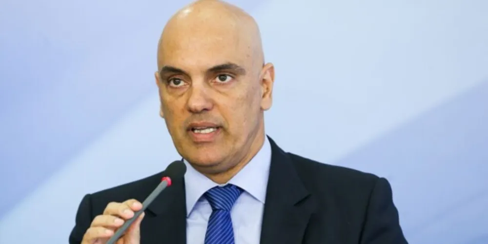 Operação foi autorizada pelo ministro Alexandre de Moraes (foto), do STF