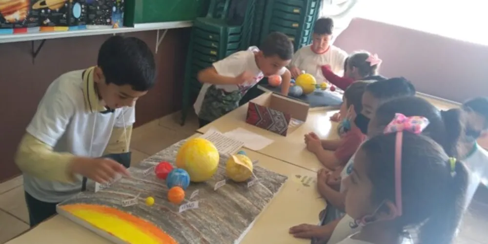 Alunos puderam explicar para os colegas de outras turmas sobre suas produções