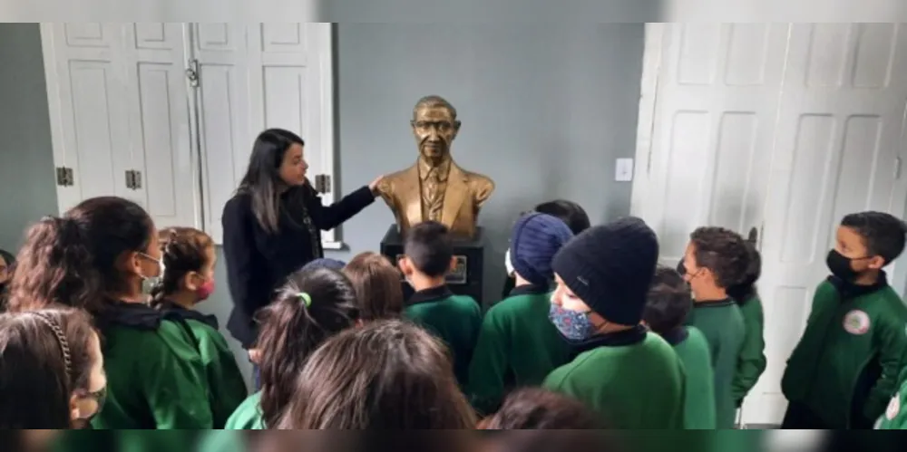 Professora destacou enriquecimento e momento agradável na Casa da Cultura