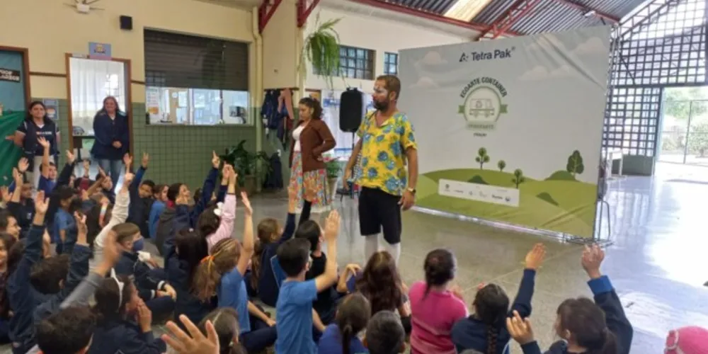 Diversão também fez parte dos momentos levados pela iniciativa à instituição