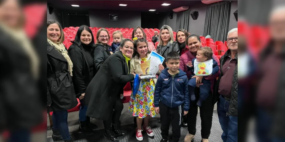 Evento movimentou rede municipal de ensino e levou amplo público