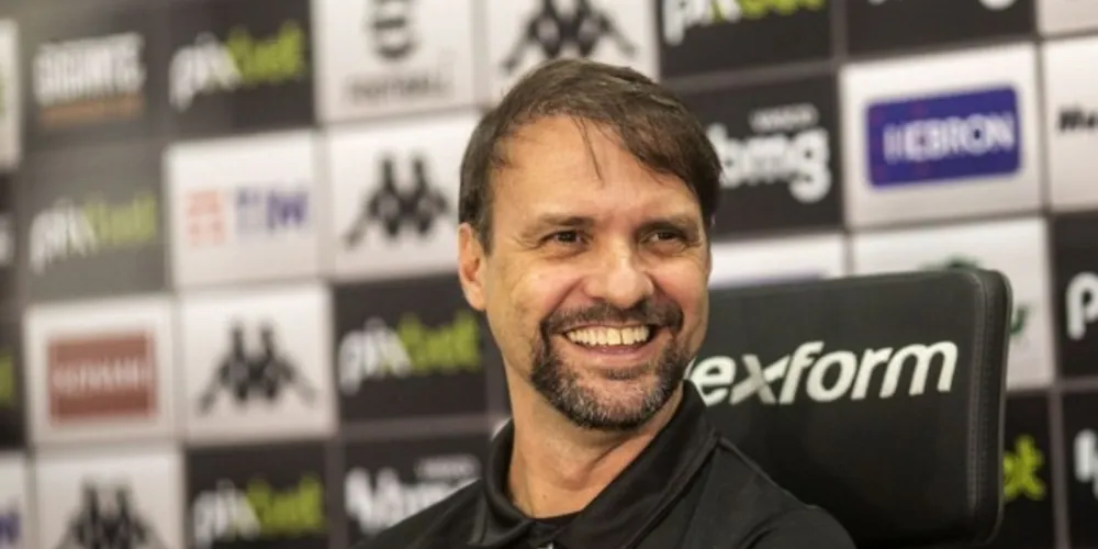 Aproveitamento do técnico no Vasco foi de 45,8%