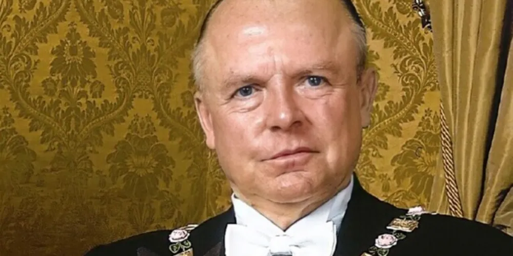 Príncipe Dom Bertrand, irmão de Luiz, sucede o cargo de Chefe da Casa Imperial do Brasil