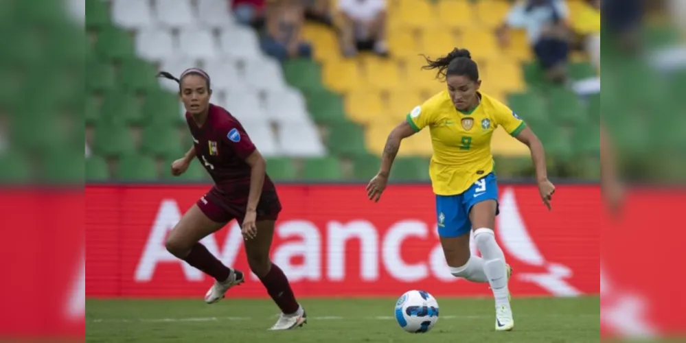 No Estádio Centenário, em Armênia (COL), a Canarinho superou a Seleção da Venezuela por 4 a 0