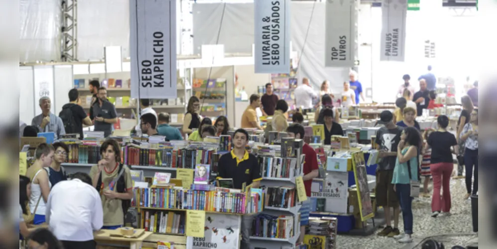 Vinte e seis cidades paranaenses vão celebrar a literatura de maneira simultânea para abordar a temática “Territórios Imaginários: vozes em trânsito”.