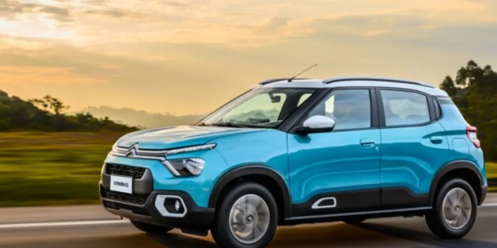 Único hatch com atitude SUV da categoria tem data de lançamento revelada