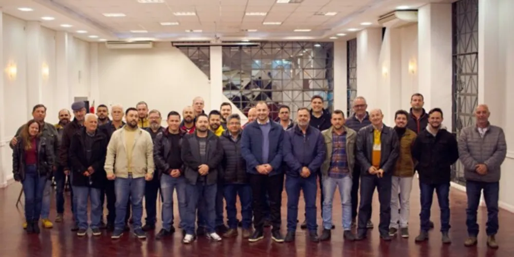 Durante o encontro, ele também ressaltou a importância da AEAPG e sua contribuição para com o Município.