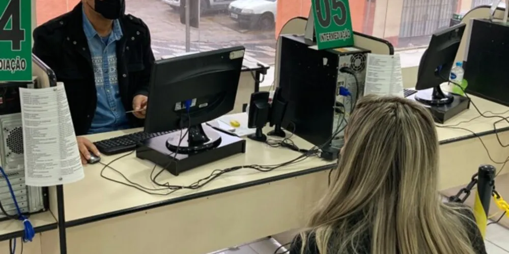 Vagas de emprego e estágios remunerados estarão disponíveis