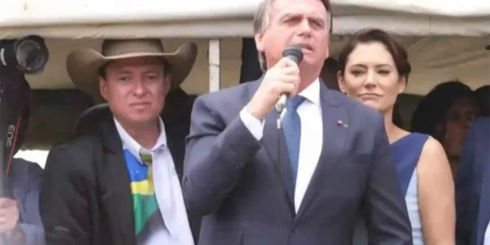 Coligação defende que na ocasião do Bicentenário, Bolsonaro deveria ter adotado uma posição de chefe de Estado, mas optou por se comportar como candidato