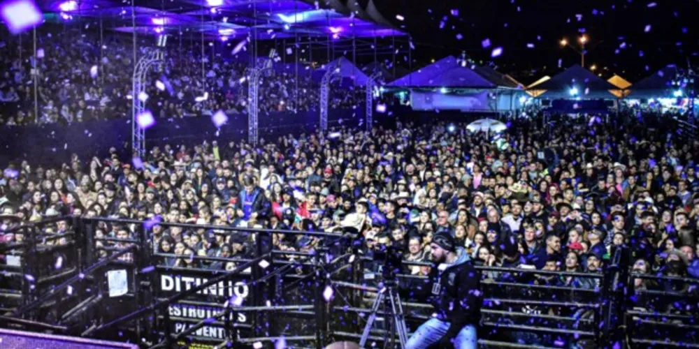 Cronograma de eventos foi marcado por shows nacionais e atividades referentes à cultura local