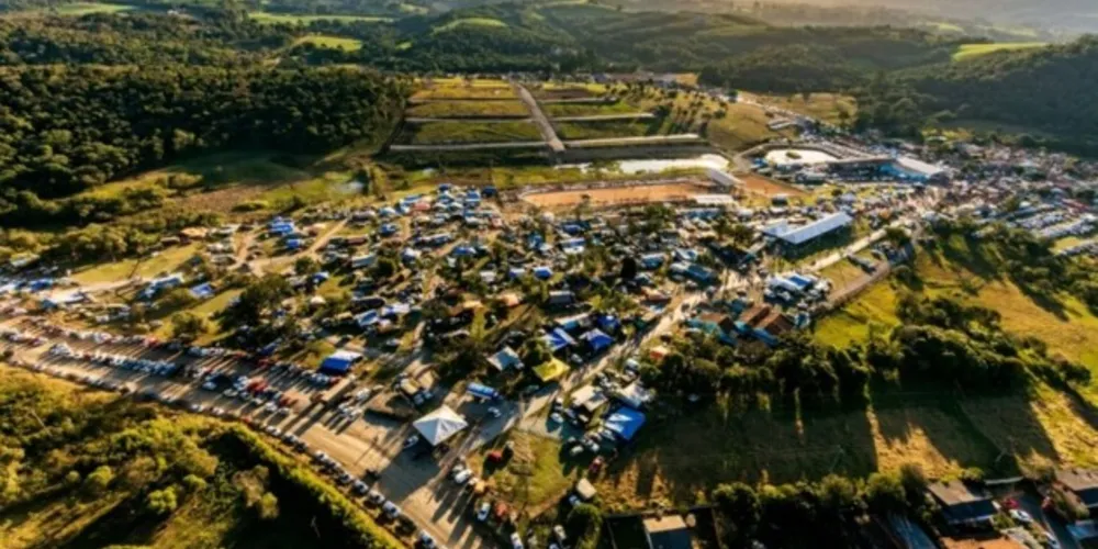 Festividade ocorrerá no CT Willy Laars com o objetivo de aquecer a economia local