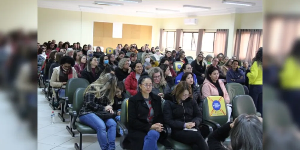 No lançamento online, foram abordadas questões de segurança, metodologias e detalhes sobre como funcionarão as formações para professores