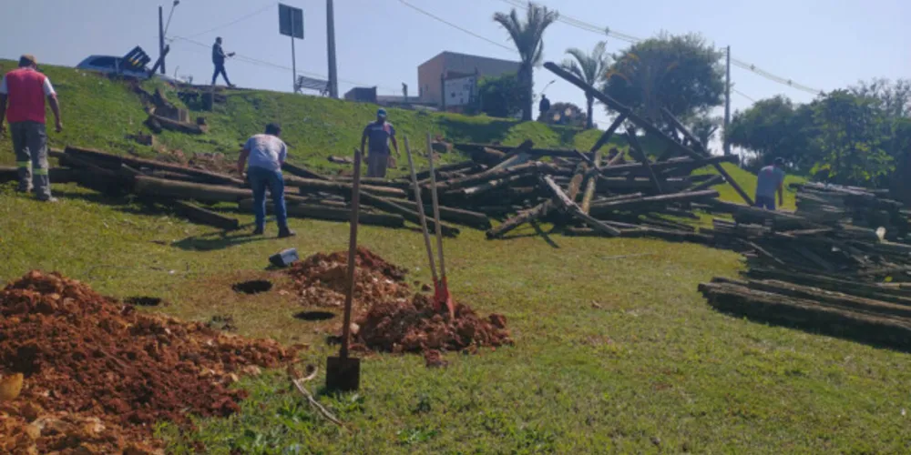 Com investimento de R$ 612 mil, o novo mirante de Tibagi é uma obra que irá se tornar um dos principais pontos turísticos do município