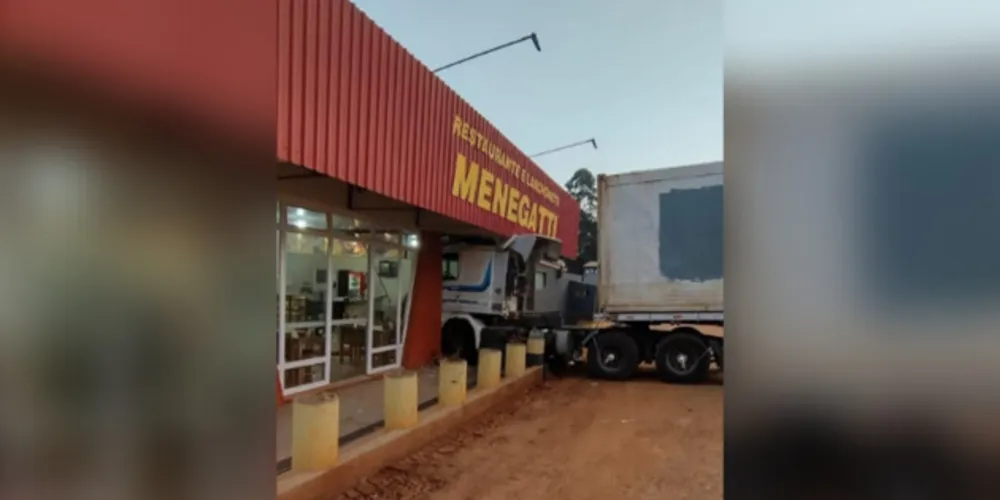 O caminhão estava carregado e o peso da carga pode ter contribuído para a ocorrência