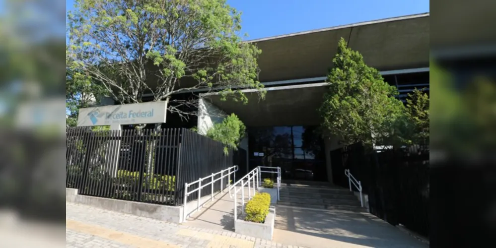 Consulta ao terceiro lote de restituições foi liberada na manhã desta sexta-feira (22). Depósito em conta ocorrerá no próximo dia 29