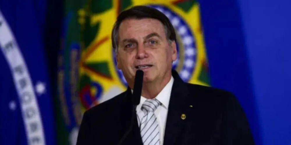 Bolsonaro sanciona lei que facilita acesso à laqueadura e vasectomia