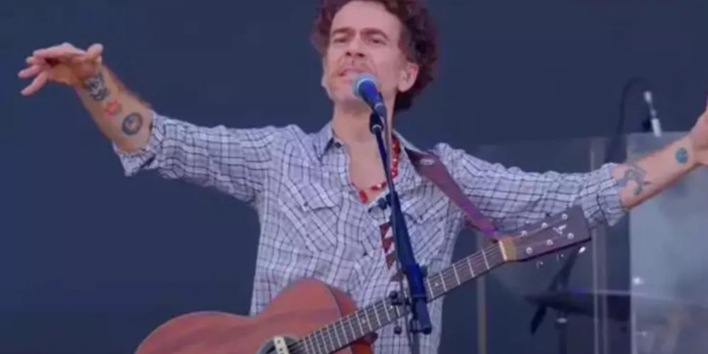 Nando Reis foi vaiado por parte do público do Festival Prime Rock Brasil em BH