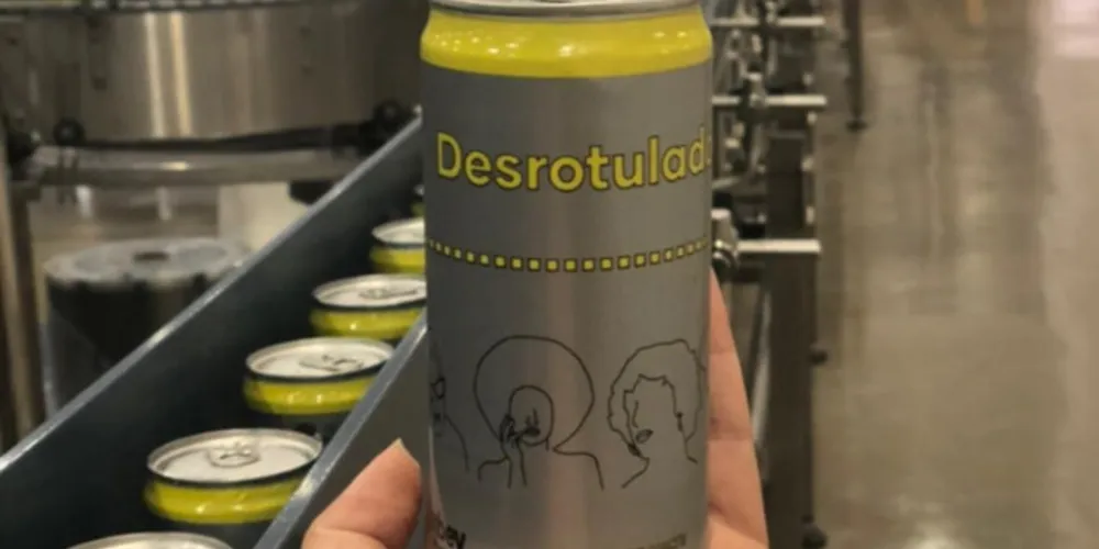 100% do lucro obtido com a venda da cerveja colaborativa Desrotuladas, produzida pela companhia no Dia Internacional da Mulher, irá para a instituição
