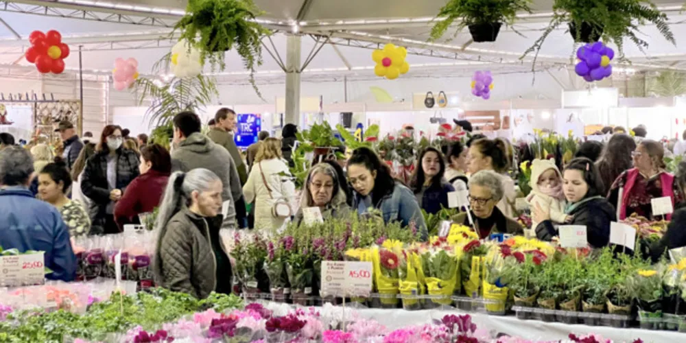 Esta é a 11ª edição da 'Expo&Flor', no Parque Ambiental de Ponta Grossa