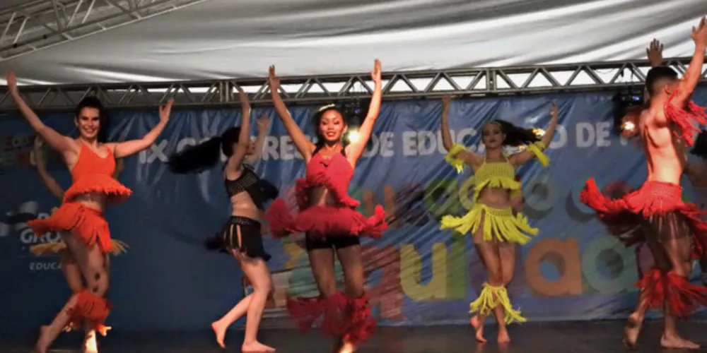 Outra contribuição do projeto “Ame mais, Seja mais, Dance mais” é promover a democratização de acesso à cultura