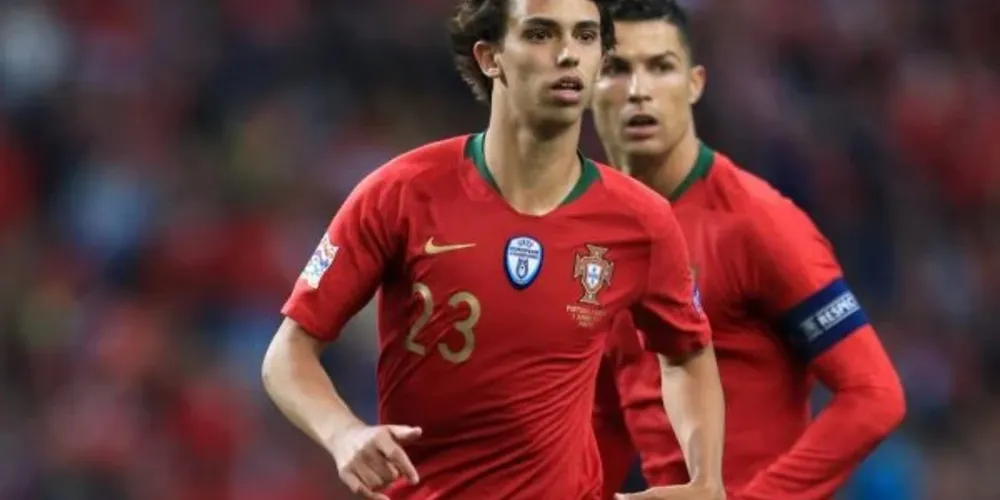 Portugal integra o grupo H com Uruguai, Gana e Coreia do Sul. O Brasil está no grupo G, com Suíça, Sérvia e Camarões. Os dois grupos se cruzam nas oitavas