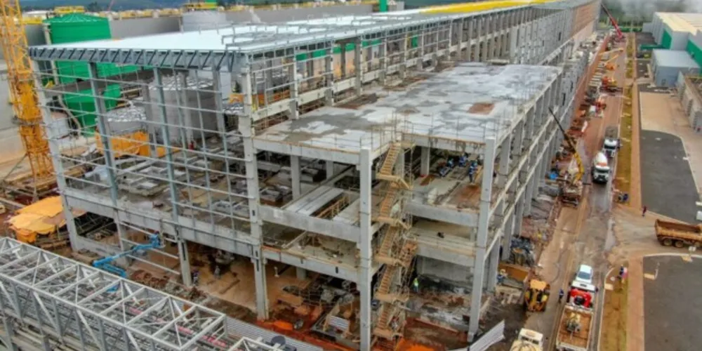 Obras da segunda fase (Máquina de Papel 28) tiveram início no segundo semestre de 2021. Medição deste mês indica avanço de 47%