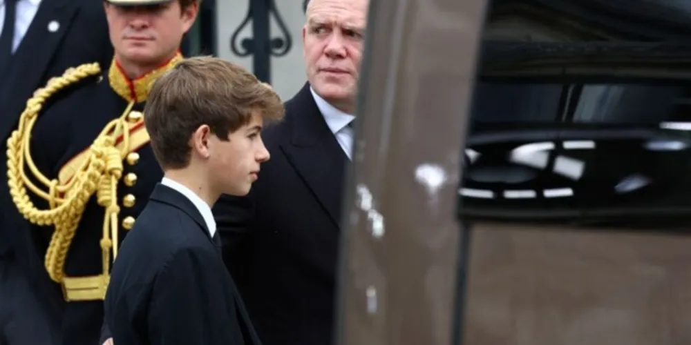 O neto mais novo da rainha não fala com a imprensa e não possui redes sociais