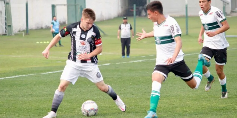 Equipes sub-17 e sub-20 entram em campo pela primeira vez em Vila Oficinas; duelos são válidos por fases importantes do Campeonato Paranaense