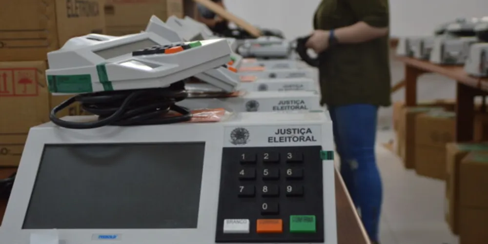 As urnas eletrônicas, que serão utilizadas em Ponta Grossa, serão lacradas neste fim de semana
