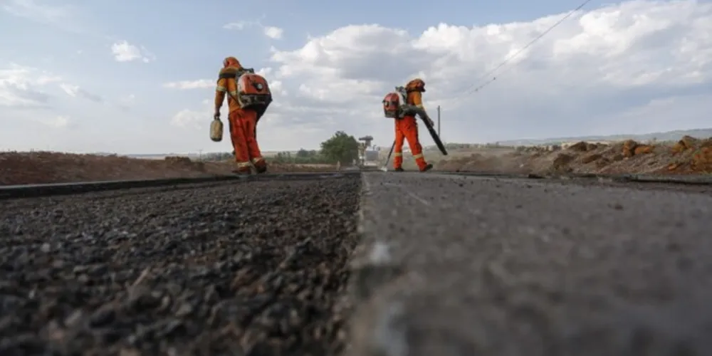São mais de mil quilômetros de rodovias distribuídas em três lotes de rodovias estaduais