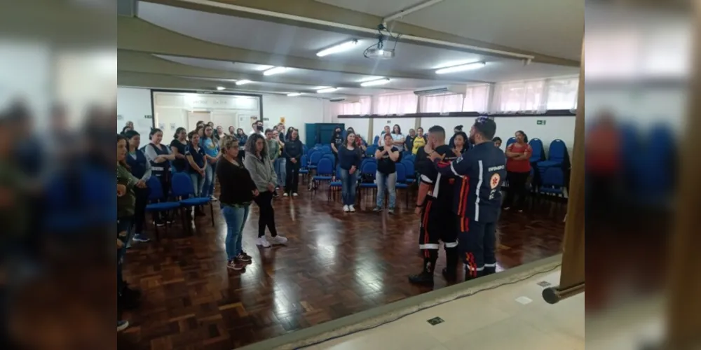 O evento acontece no Centro de Cultura e é promovido pela Secretaria de Educação de Ponta Grossa, em parceria com o  Consórcio Intermunicipal SAMU Campos Gerais (CIMSAMU) e Fundação Municipal de Saúde.