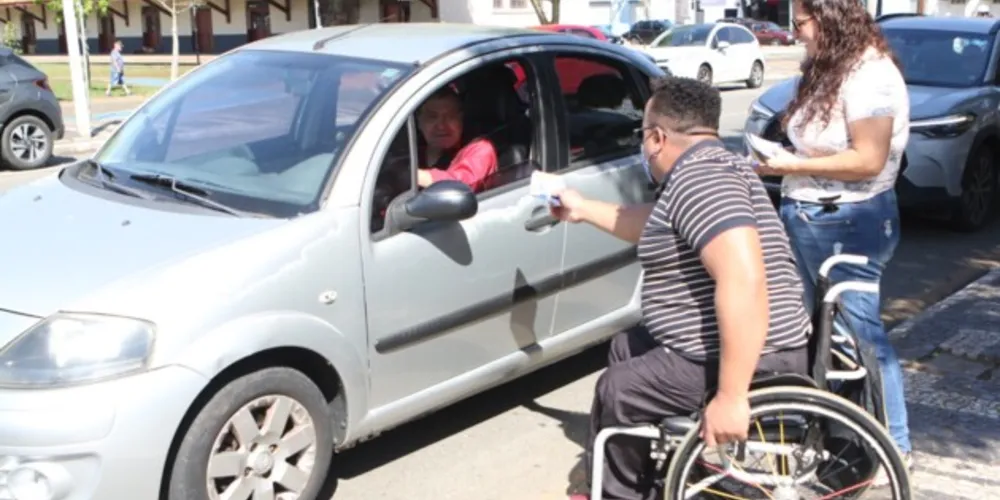 No sábado, conscientização sobre o uso das vagas em estacionamentos