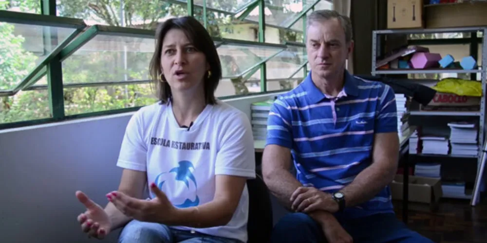 Com apoio do município, produção da UEPG conta como o colégio conseguiu pacificar e renovar os espaços escolares