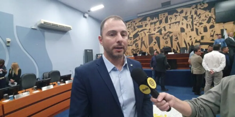 Imagem ilustrativa da imagem Daniel Milla assume a prefeitura de Ponta Grossa