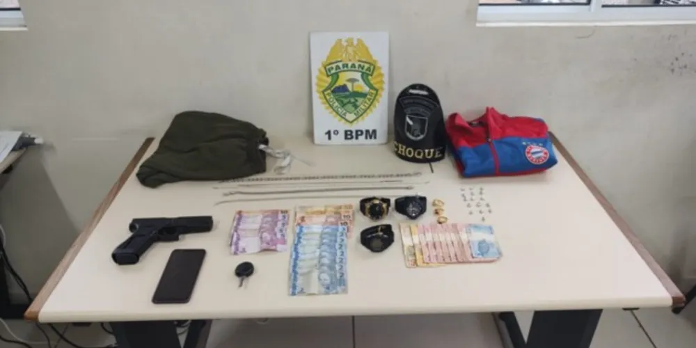 Ao fim da ação, foram recuperadas correntes, anéis e relógios