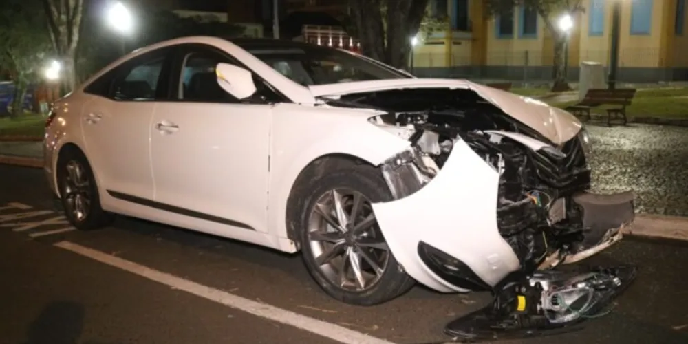 Motorista do Hyundai Azera foi levado à 13ª Subdivisão Policial