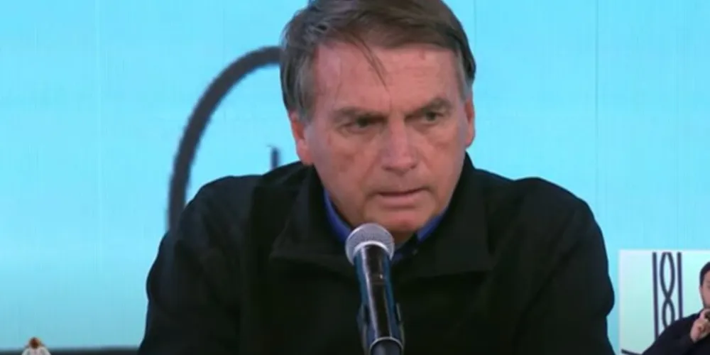 Presidente afirma que será “fuzilado” por demais candidatos durante debate e que responder perguntas será “simples”