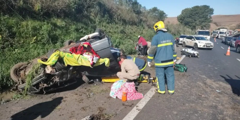 Vítimas estão sendo atendidas pelas autoridades; ocorrência aconteceu próximo a Colônia Witmarsun