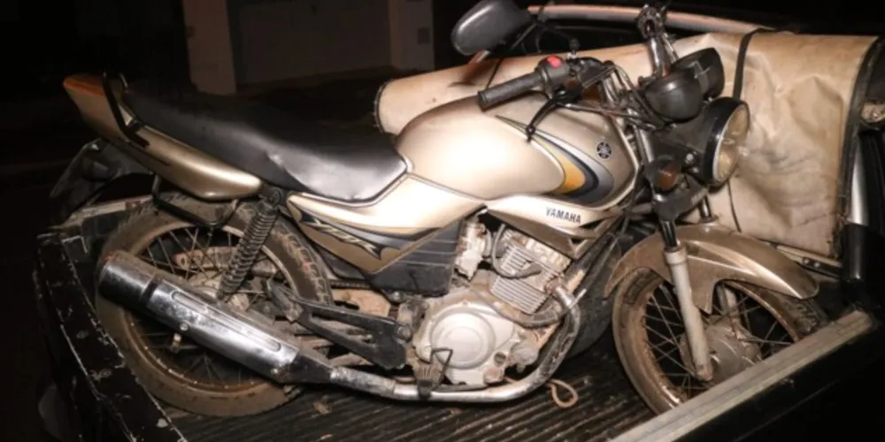 Motociclista precisou ser atendido por equipes do Corpo de Bombeiros