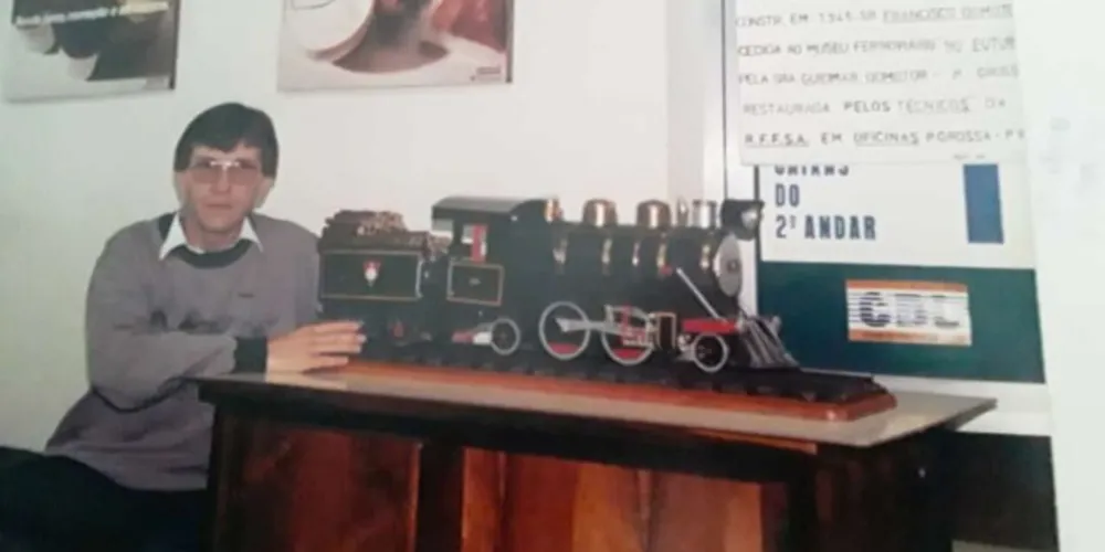 Historiador de PG pede ajuda para recuperar réplica furtada da Maria Fumaça