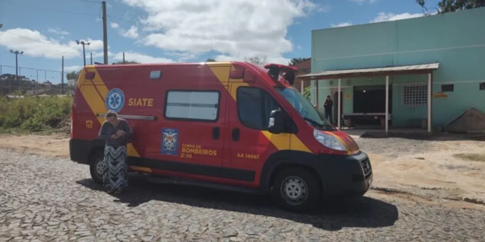 A ocorrência foi registrada na manhã deste sábado (17).