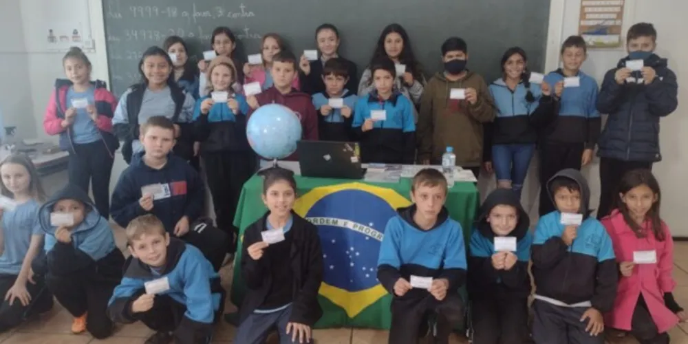 Além da participação cívica, alunos puderam emitir opiniões e conhecimentos sobre o tema