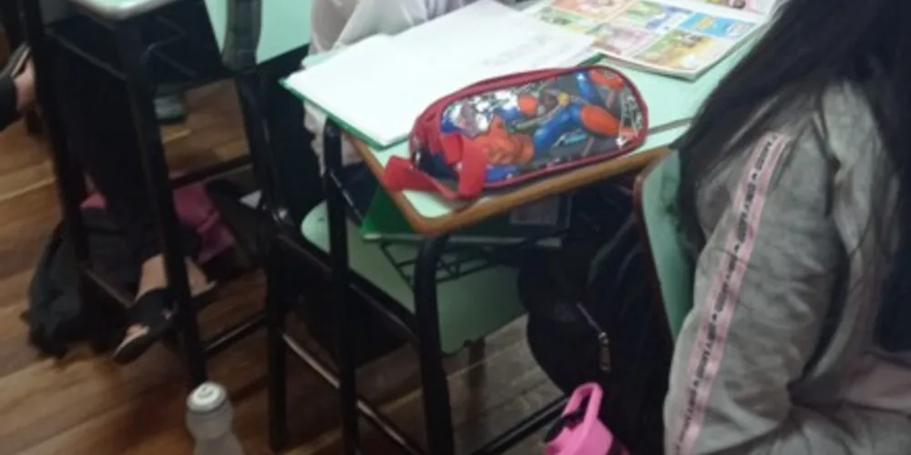 Trabalho teve várias etapas em sala de aula