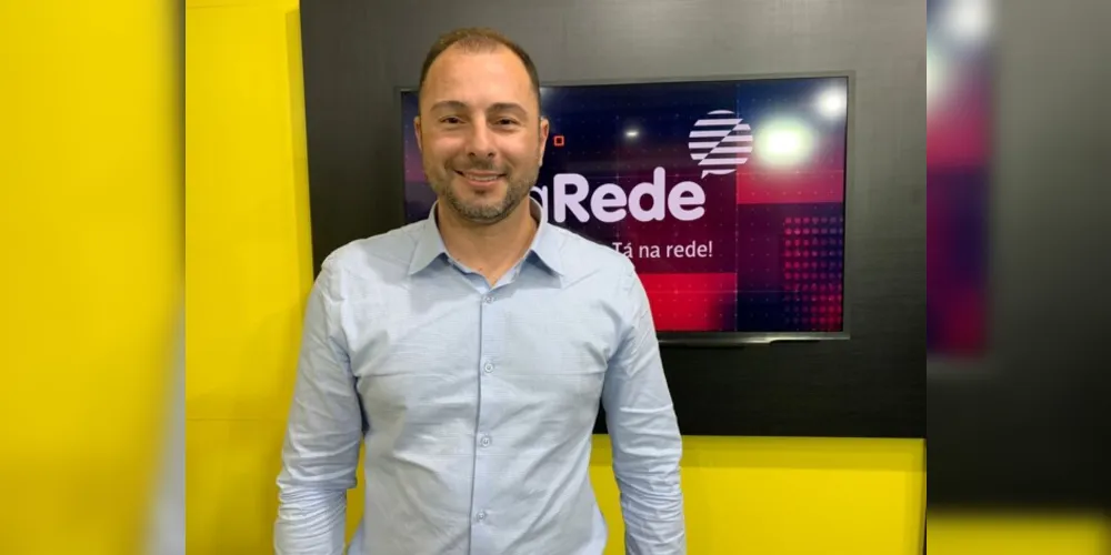 O vereador Daniel Milla em entrevista ao Grupo aRede.