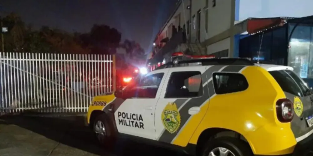 Segundo a PM, grupo estava numa kitnet quando houve a tentativa de abordagem