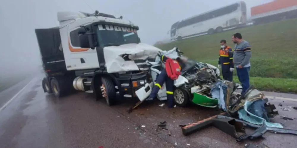 Ambas estavam em um veículo da prefeitura de Teixeira Soares; velório será nesta quinta-feira (19)