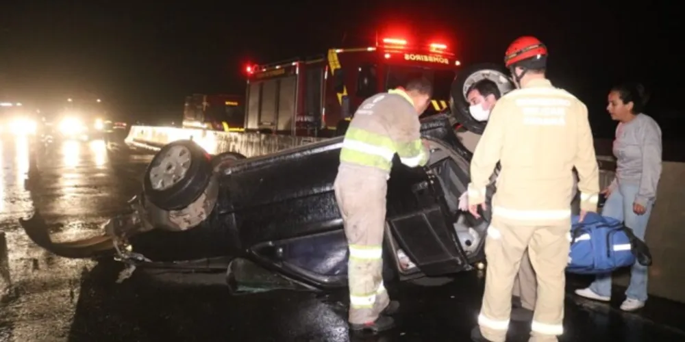 Acidente aconteceu na noite desta sexta-feira (2), na PR-151