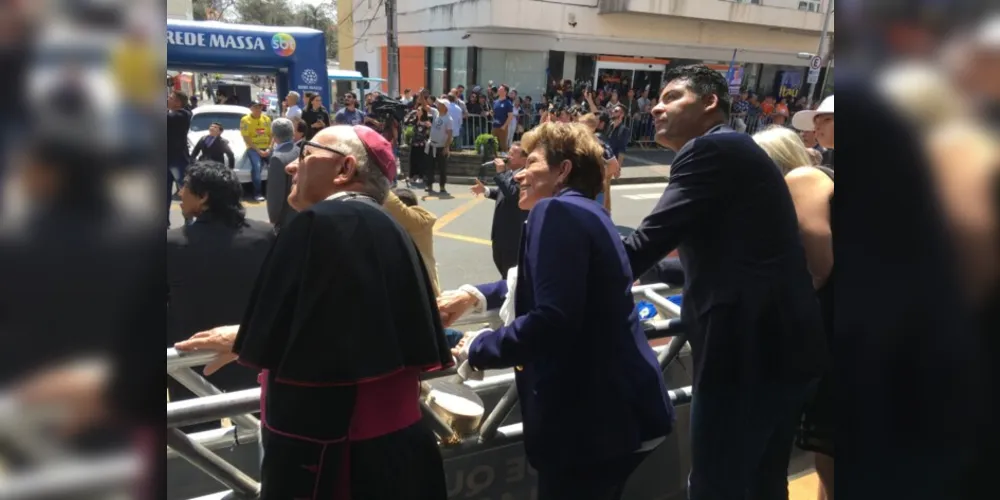 Em 2018, Dom Sergio acompanhando o desfile do palanque de autoridades