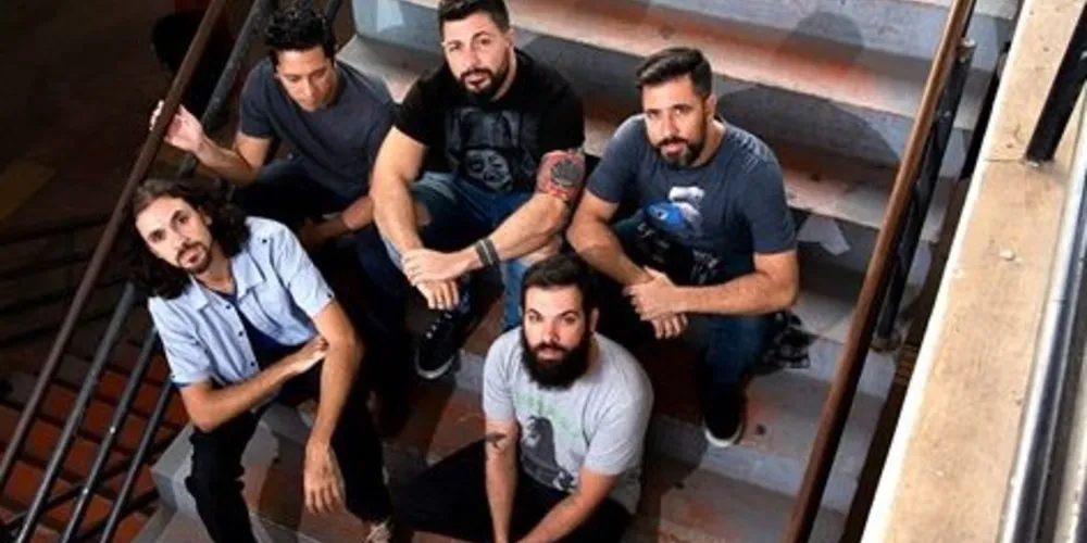 A banda 'Blaymorphed' Se apresenta no Capivara's Rock Bar